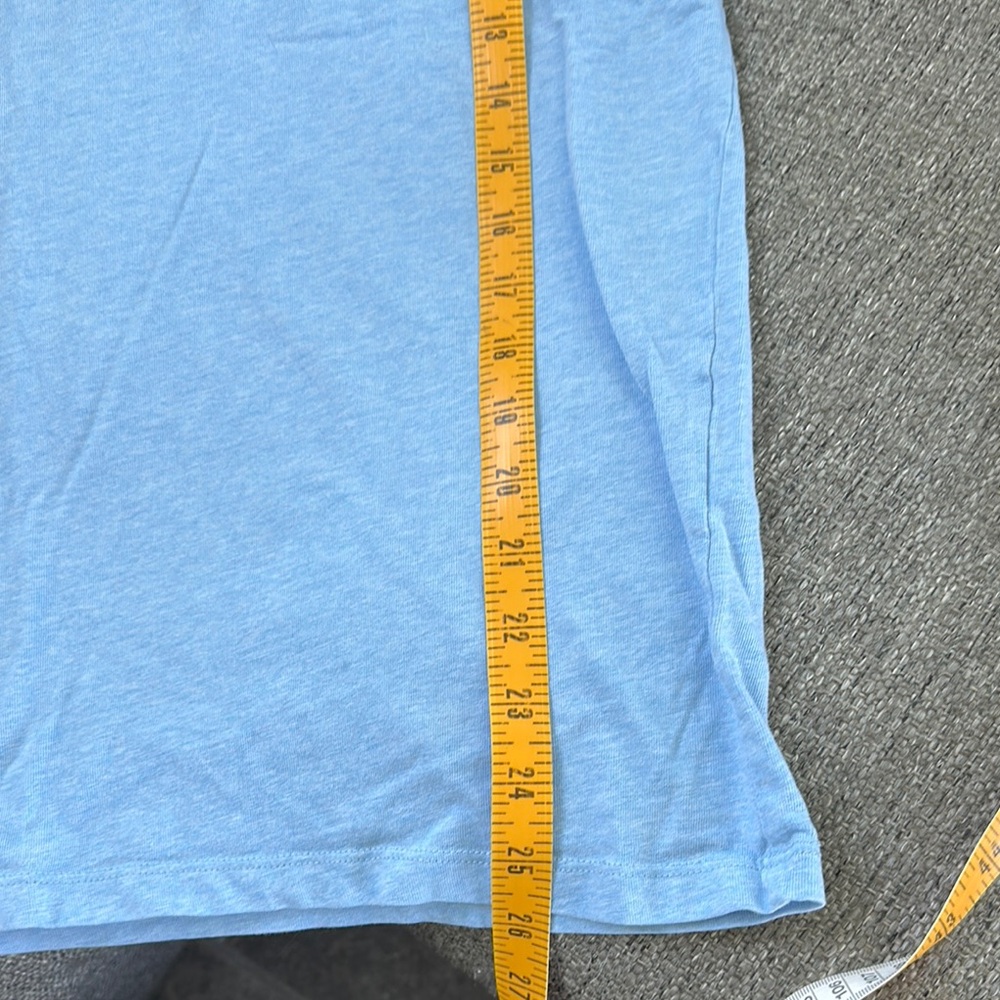 Vineyard Vines Surfboard Graphic Pocket Tee Shirt Small Blue - Picture 7 of 7